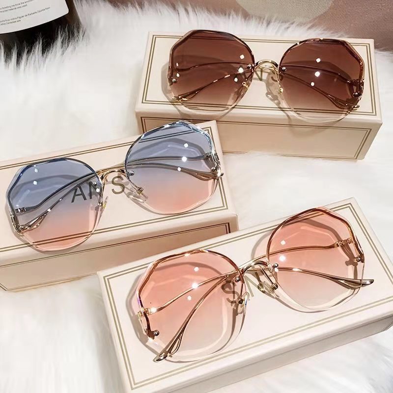 2023 Luxury Round Gradient Sunglasses Women Metal Curved Temples